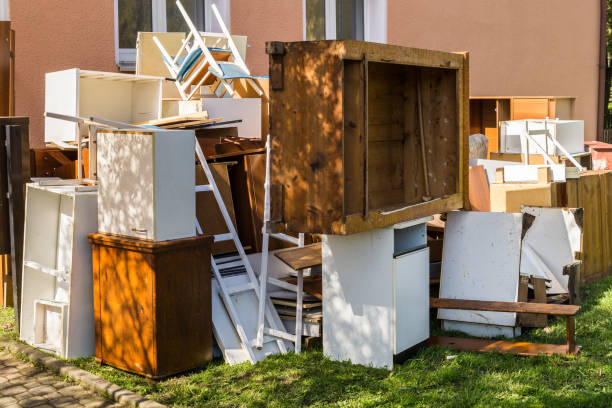 Best Construction Debris Removal  in Lake Isabella, MI